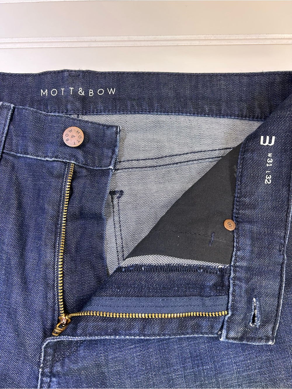 Mott & Bow Mosco Jeans Mens 31x32 Dark Wash Indigo Denim Straight Slim Stretch - Picture 3 of 15